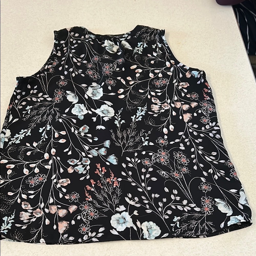 LOFT Women's Size S Black Floral Print Sleeveless Blouse - Picture 6 of 12